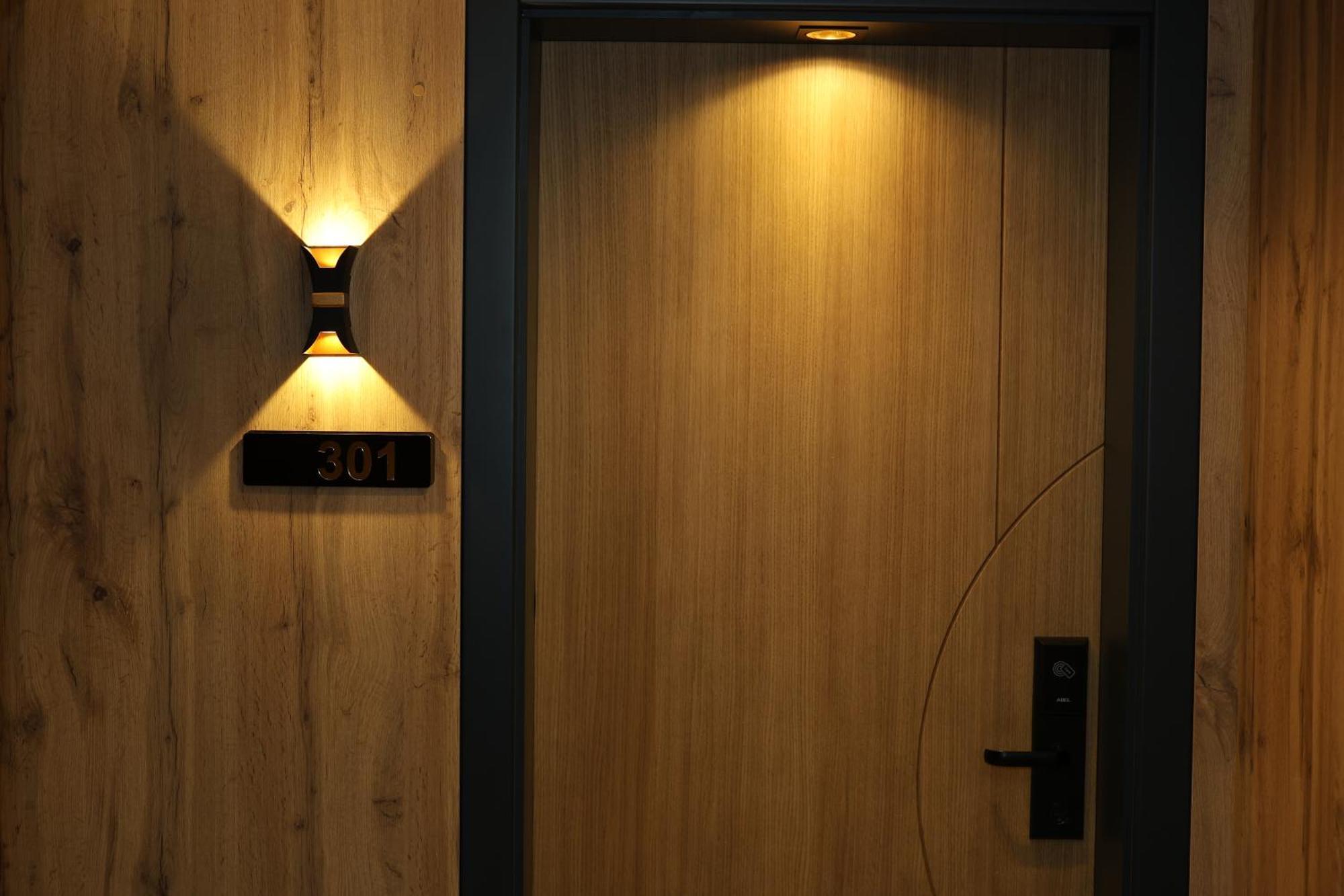 Hotel Luna Prizren Kültér fotó