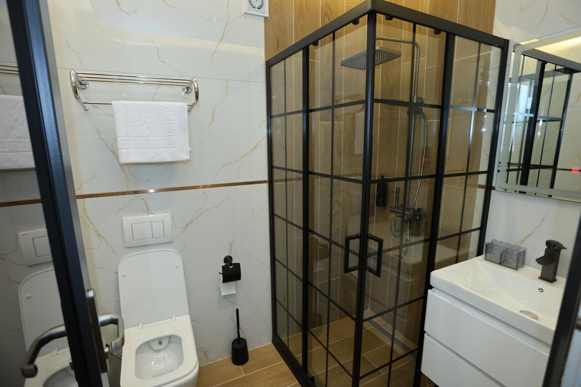 Hotel Luna Prizren Kültér fotó