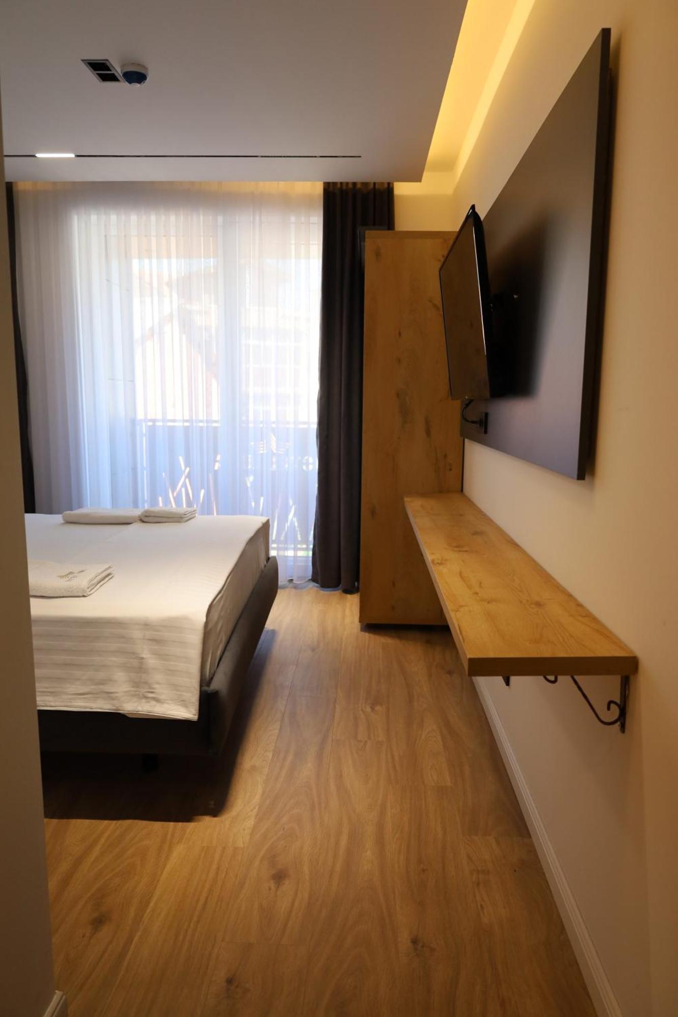 Hotel Luna Prizren Kültér fotó